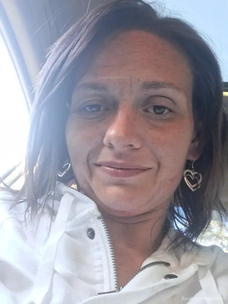 looking for a little temptation in Myrtle Beach – Women Seeking Men photo 5