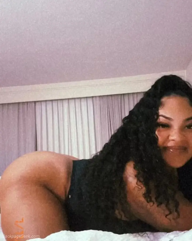 Come dive in my ocean exotic mixed slim thick light skin 100% real