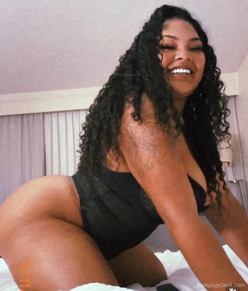 Come dive in my ocean exotic mixed slim thick light skin 100... in Myrtle Beach – Women Seeking Men photo 4