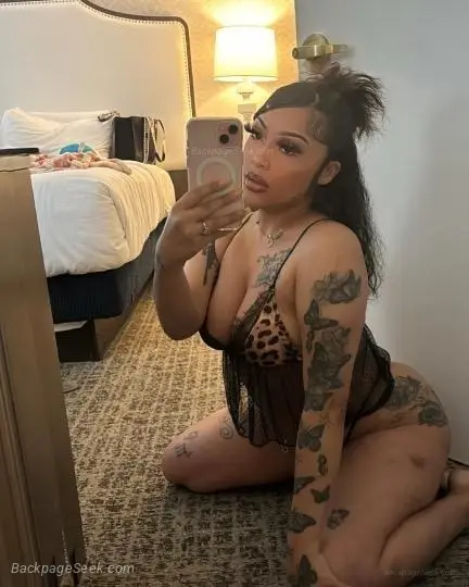 Hi I m available I love sex in Nashville – Women Seeking Men photo 2