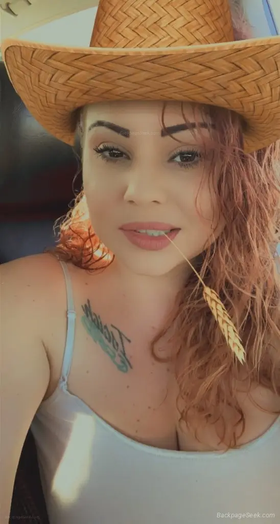 Light skin Latina wet kitty I ALSO SELL MY NUDES VIDEOS in Nashville – Women Seeking Men photo 5