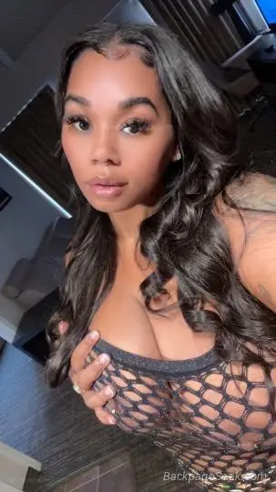 Hot Sexy Queen Horny Curvy TiGht Pussy Satisfied Guaranteed