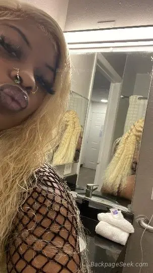 fresh wet hot dont be shy in and outs available with deposit... in New Orleans – Women Seeking Men photo 4