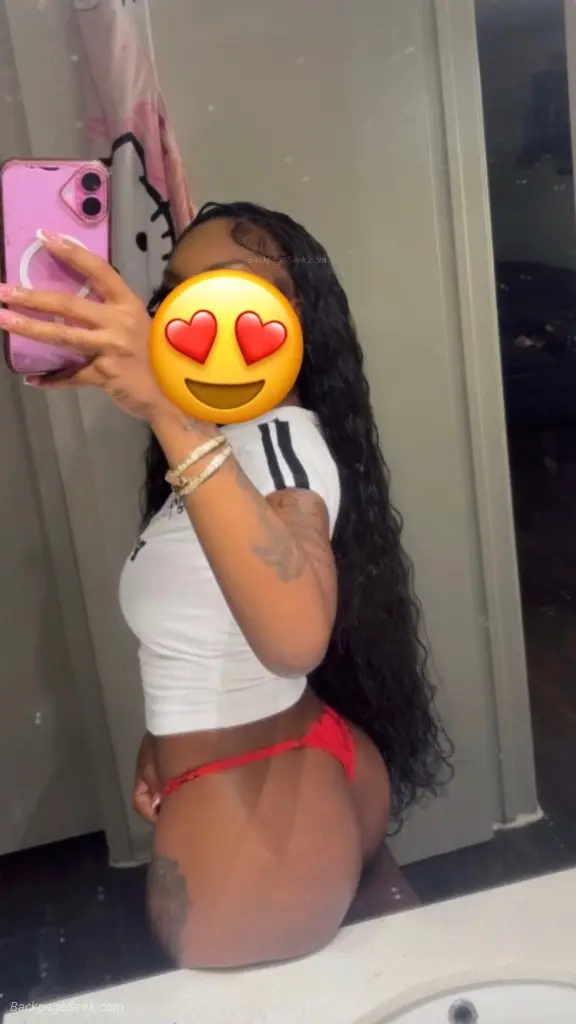 Real Petite Treat in New Orleans – Women Seeking Men photo 2