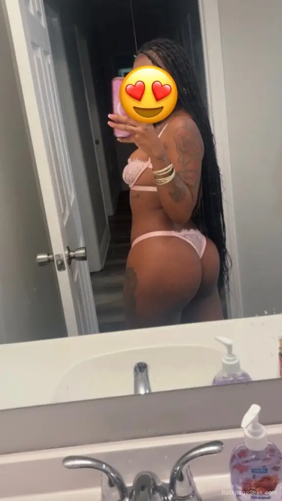Real Petite Treat in New Orleans – Women Seeking Men photo 6