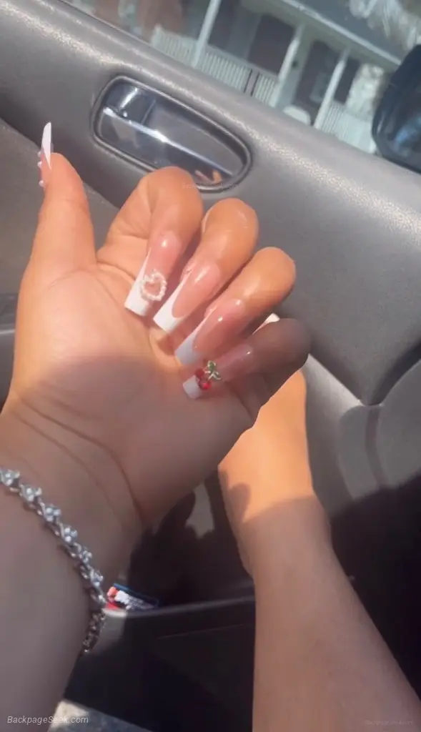 NEW Naughty Freak IN TOWN available for you Let me suck on y... in New Orleans – Women Seeking Men photo 4
