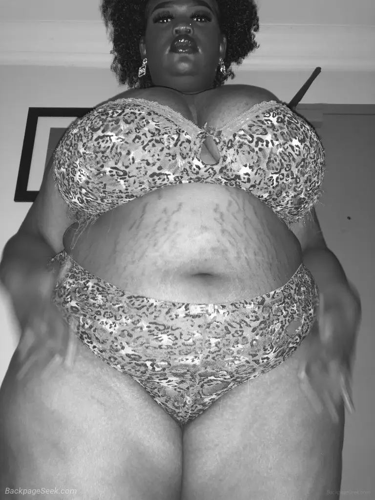 help me in New Orleans – Women Seeking Men photo 3