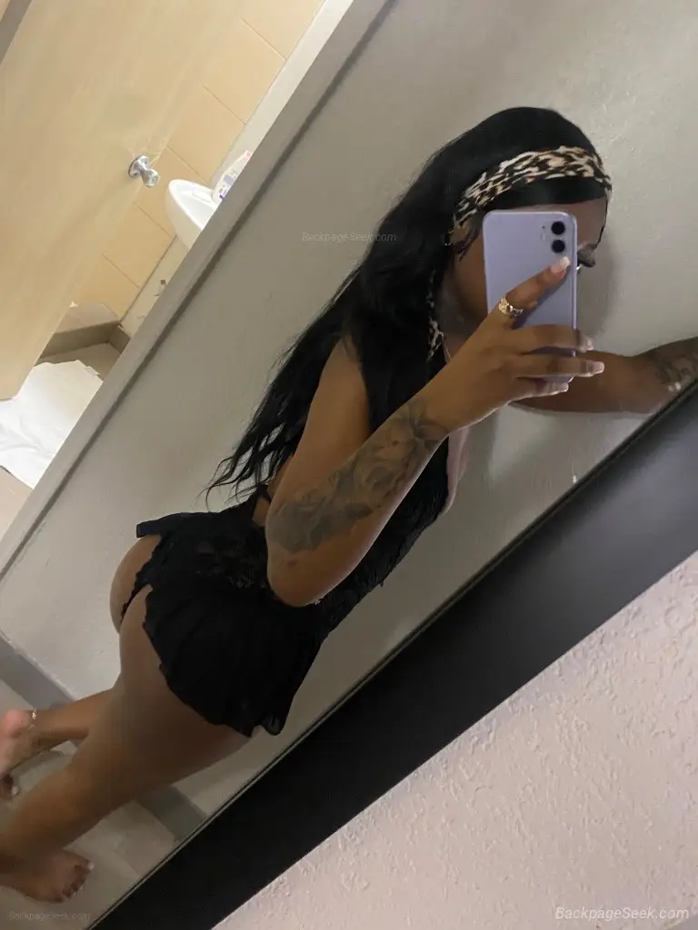 Sexy Wet And Tight Pussy Cum Let Me Grip Dat in New Orleans – Women Seeking Men photo 4
