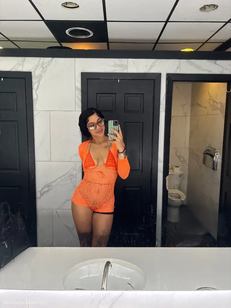 sweeter than a hunny bun in New Orleans – Women Seeking Men photo 5