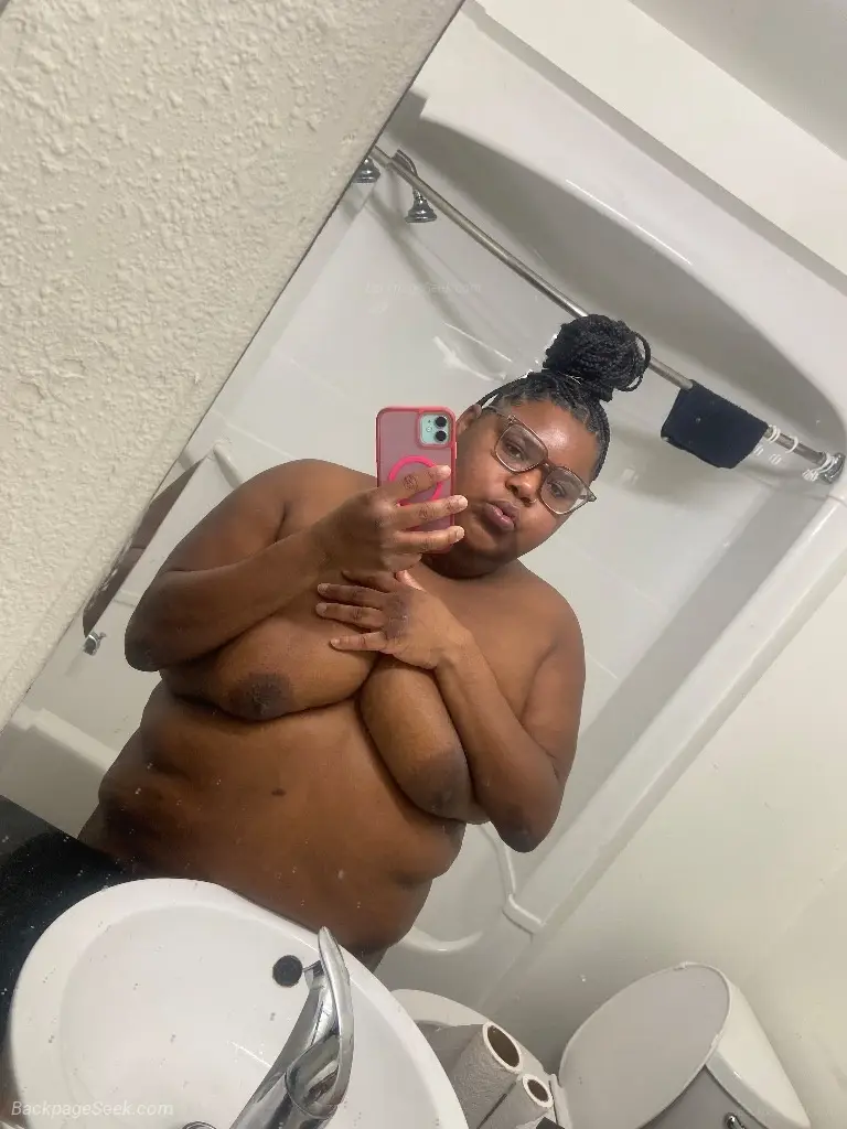 Thick Phat Chick Ready To Suck And Fuck in New Orleans – Women Seeking Men photo 2
