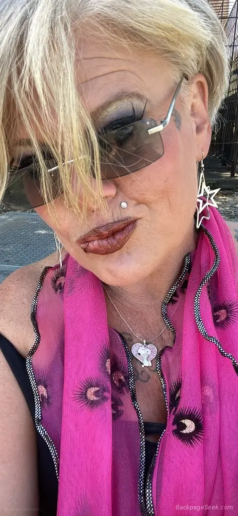 Come Taste The Rainbow in New Orleans – Women Seeking Men photo 3