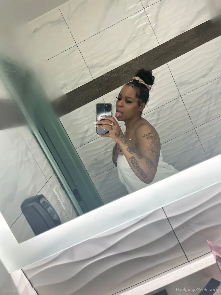 Hey Sexy In Town Tonight in New York – Women Seeking Men photo 4