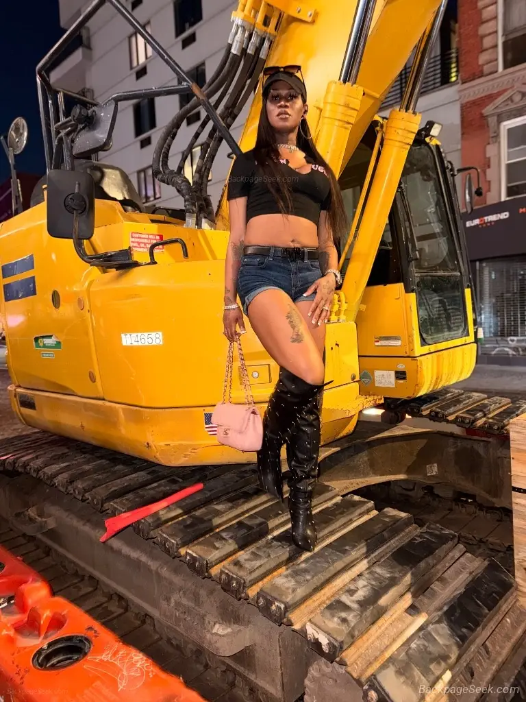 freak mistress t girl your favorite girl in New York – Women Seeking Men photo 4