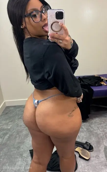 Sexy Horny Independent Girl Juicy Tits And Clean Pussy Don't... in New York – Women Seeking Men photo 4