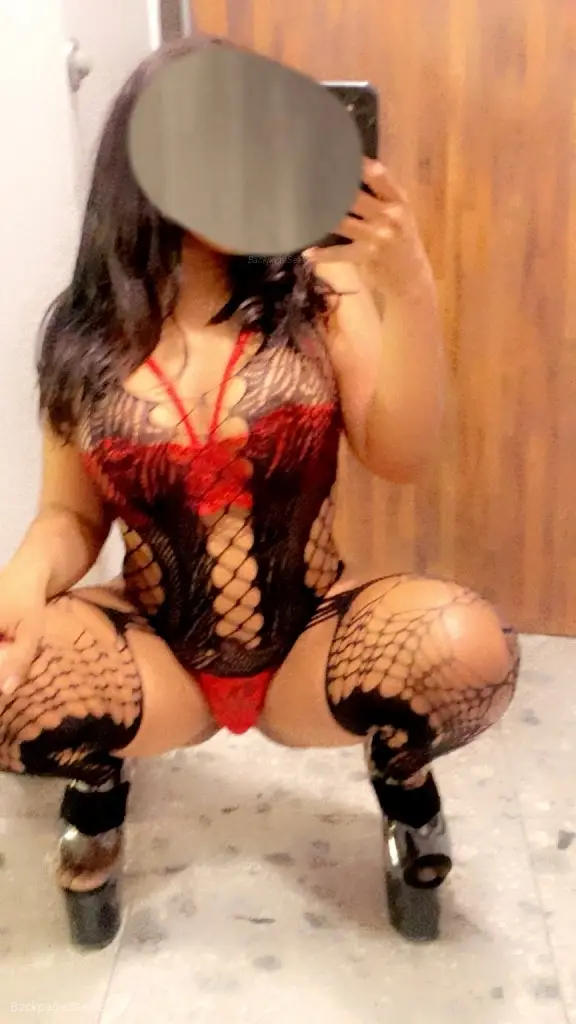 kinky Michelle hey early birds are you going to work if so c... in North Bay – Women Seeking Men photo 2