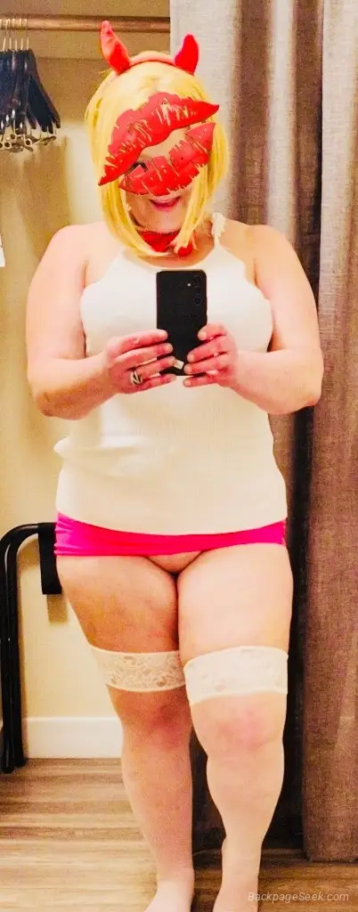 HOT-THICK SEXY M I L F IM IN SANTA ROSA & SURROUNDING AREAS