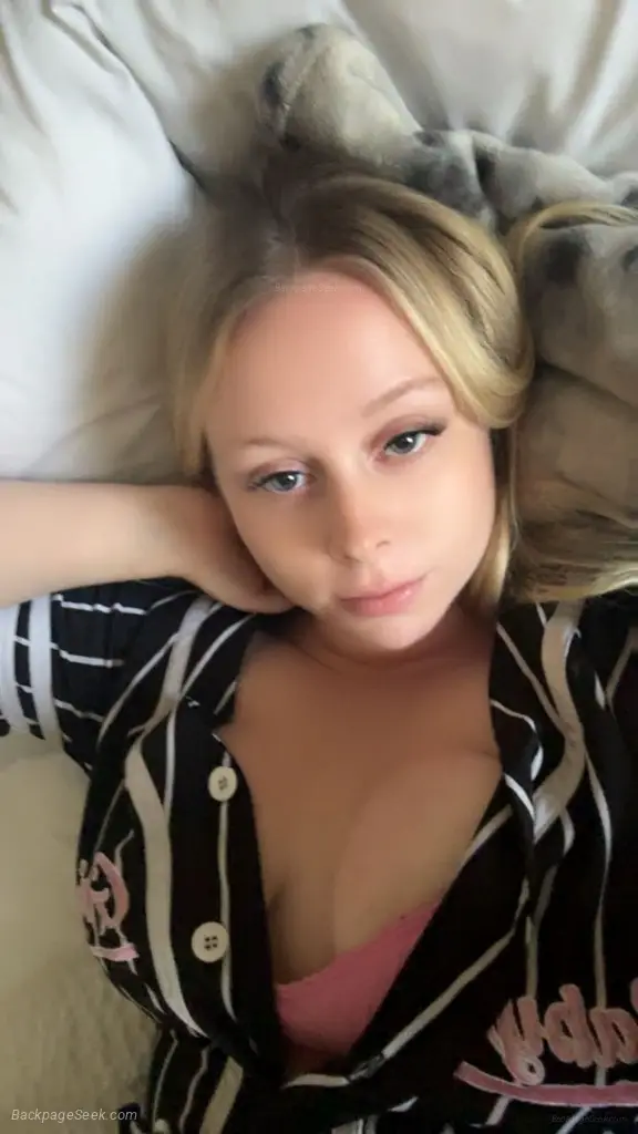 SNOW BUNNY FIRST TIME VISITING in North Bay – Women Seeking Men photo 5