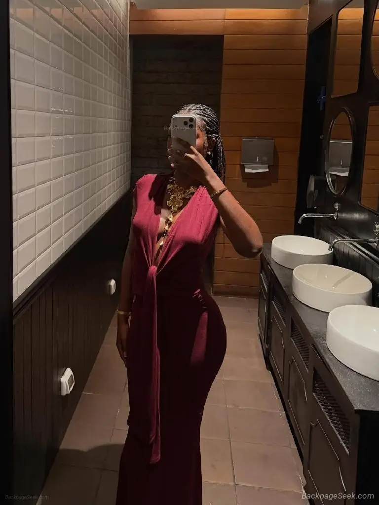 New to the Area in North Bay – Women Seeking Men photo 3