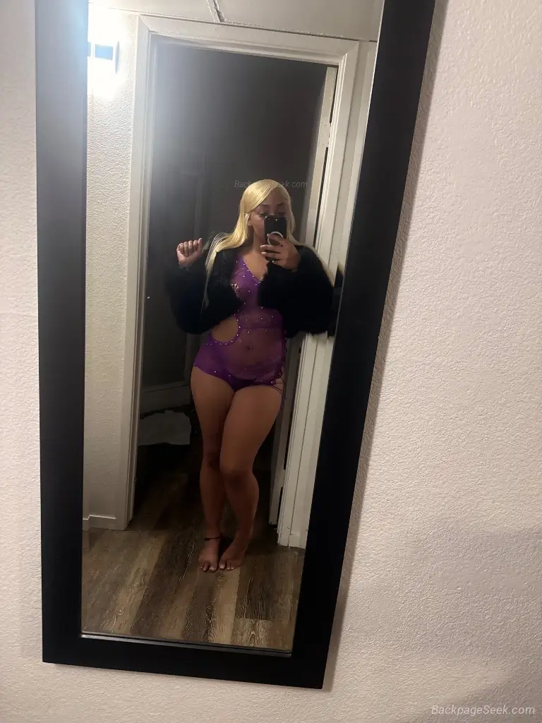 Sexy slim thick ready to please you innocent but naughty jus... in North Bay – Women Seeking Men photo 2