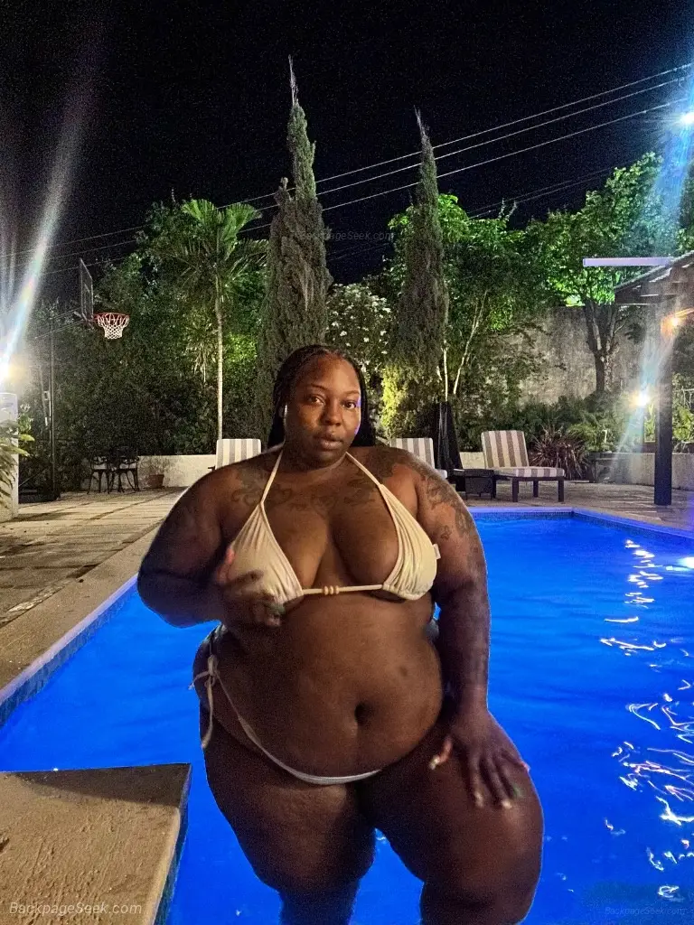 BBW Babe Fun Kinky 4 20 friendly Facesitting Smothering BJ R... in North Jersey – Women Seeking Men photo 5