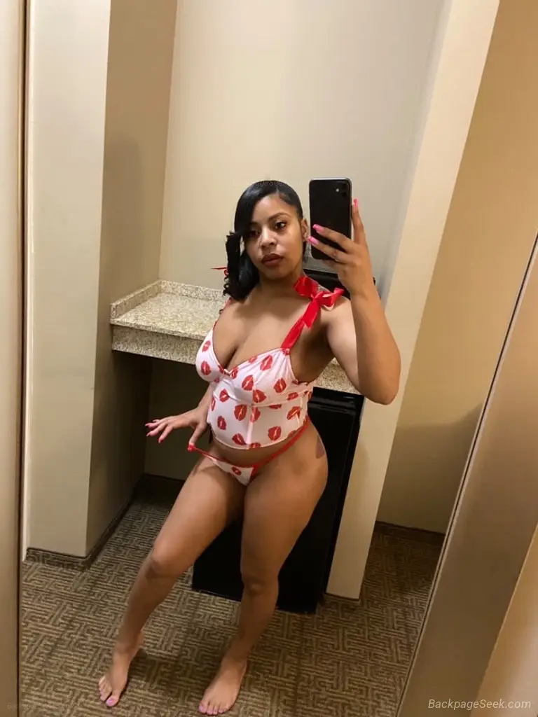 Sweet with a Dash of Spice in Northern Virginia – Women Seeking Men photo 6