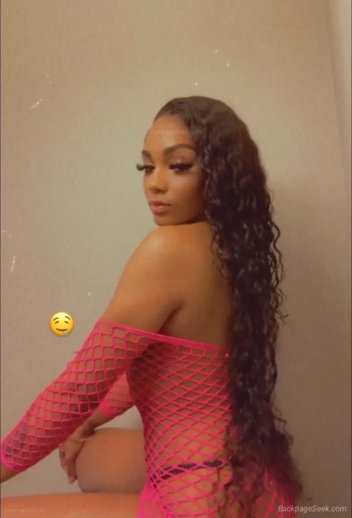 Exotic Bombshell C iCK ME DADDY ExOTiC Juicy Caramel e in Northern Virginia – Women Seeking Men photo 2