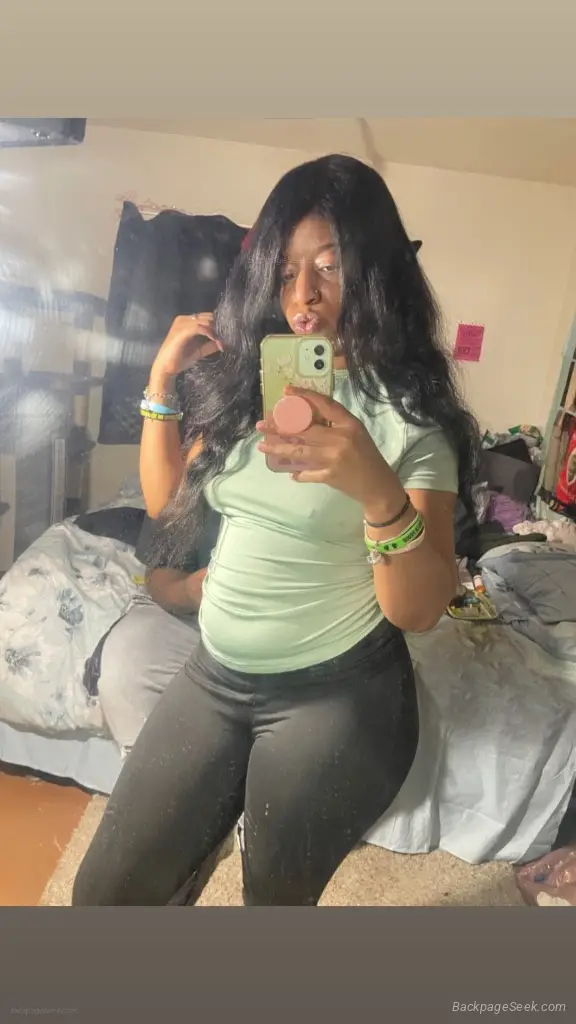 Your Next Favorite Conversation in Northern Virginia – Women Seeking Men photo 2