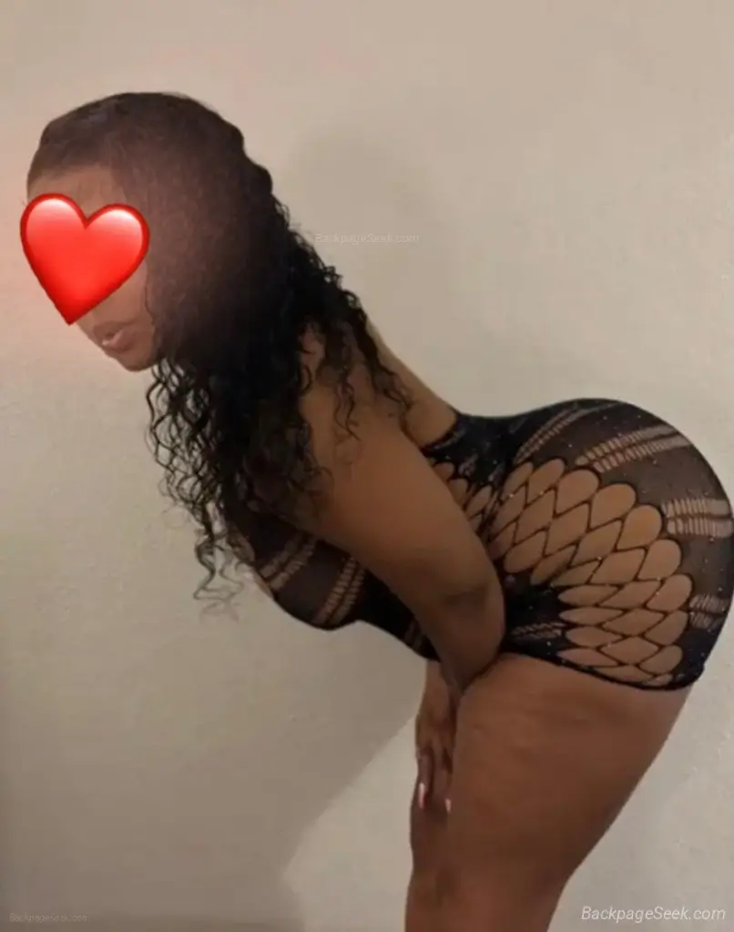 Latina sexy atractiva y hermosa disponible ahora para cumpli... in Northern Virginia – Women Seeking Men photo 2