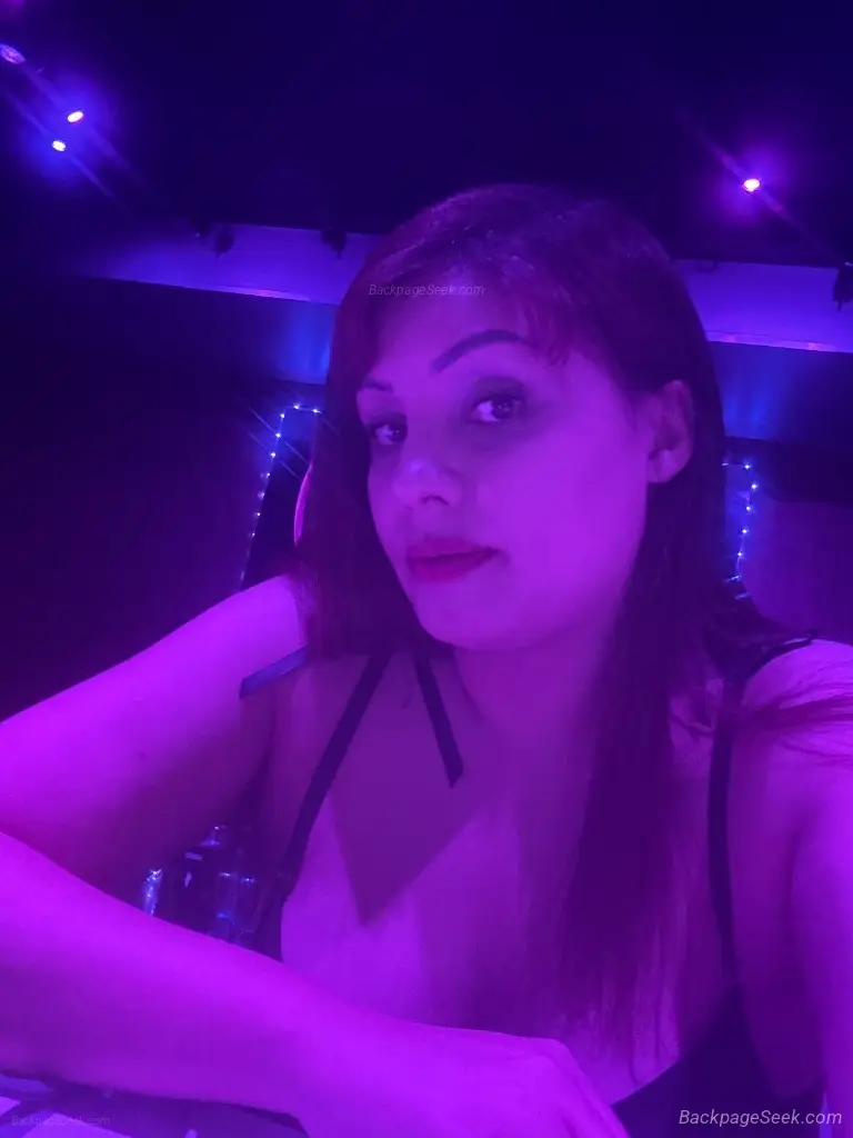 i will take a deposit now unless you are a regular client of in Northern Virginia – Women Seeking Men photo 4