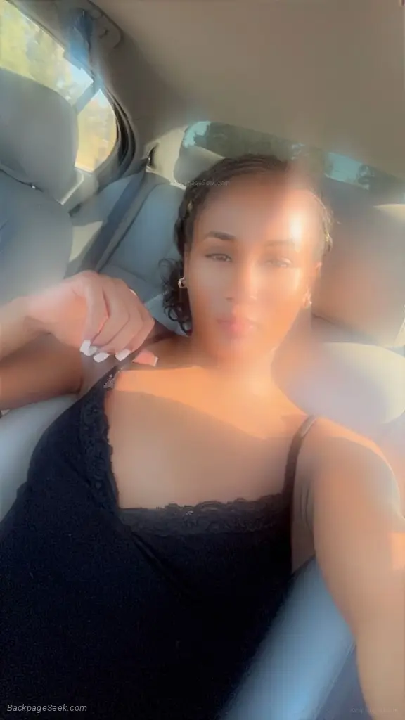 IM BACKKK HEYY PETITE MIXED WET TIGHTEST YOUNG LEILEI HERE R... in Oakland – Women Seeking Men photo 5