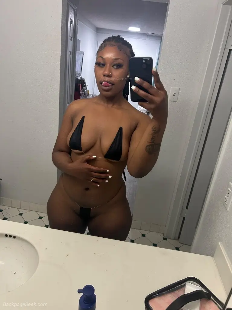 5 Star Service Wet Super Soaker Chocolate Ebony BIG BOOTY in Oakland – Women Seeking Men photo 4
