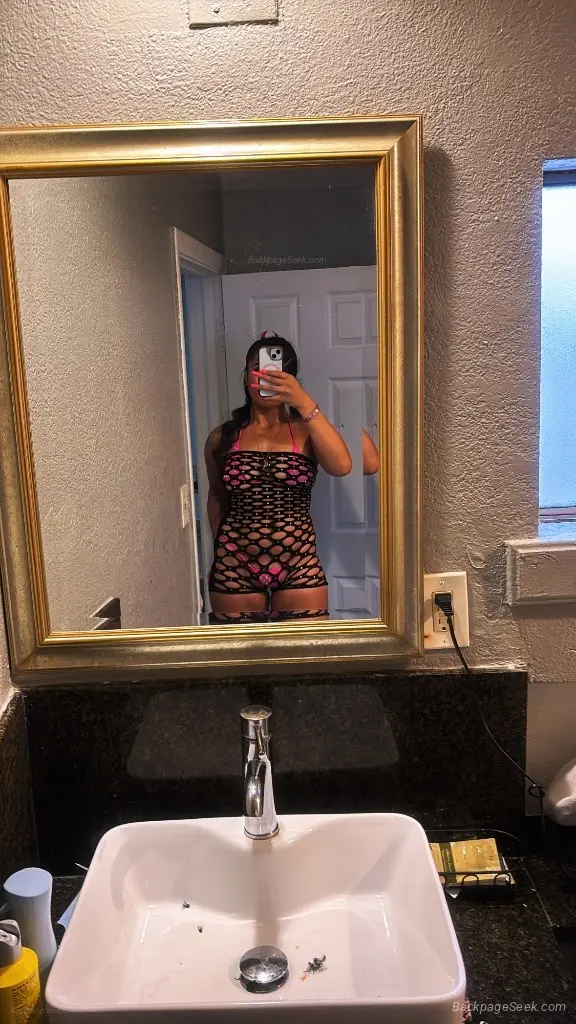 AVALIBLE NEAR YOU INCALL OUTCALL READY FOR YOU SPECIALS FORI... in Oakland – Women Seeking Men photo 3
