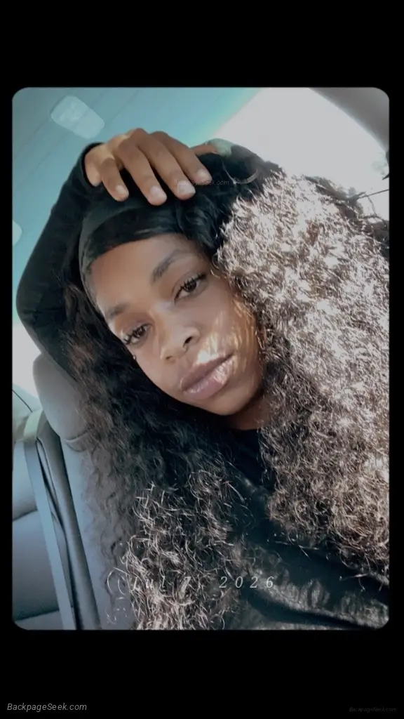 pretty n petite in Oakland – Women Seeking Men photo 3