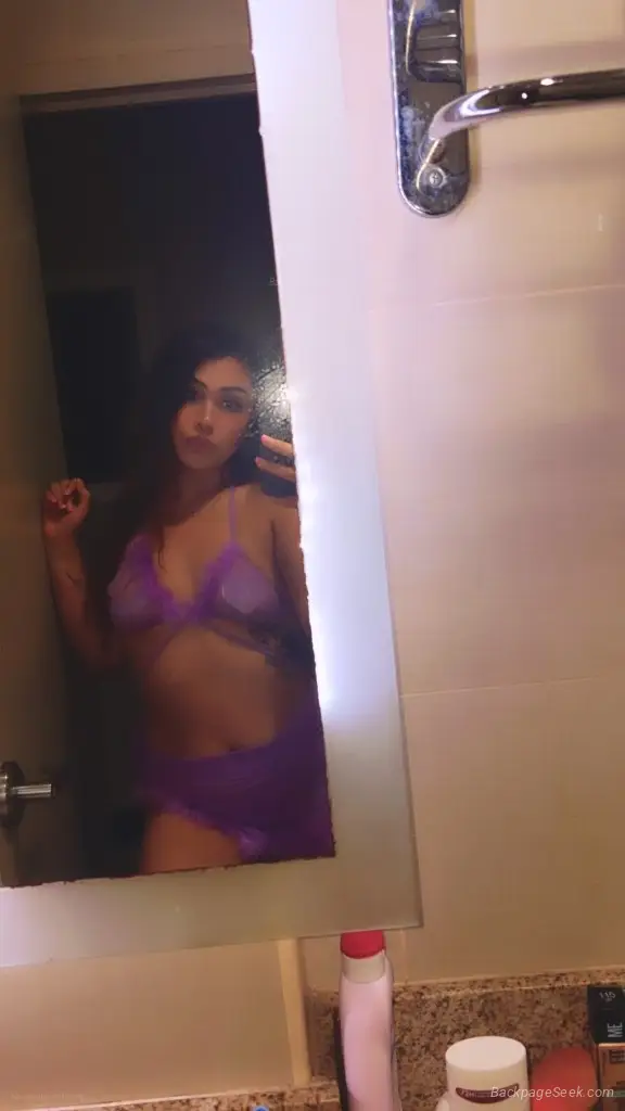 Petite exoticness Luxury Companion Soft but in Control in Oklahoma City – Women Seeking Men photo 5