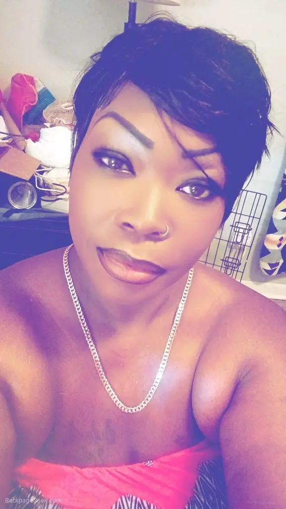 You're missing out but Don't trip my head got healing POWERS in Oklahoma City – Women Seeking Men photo 2