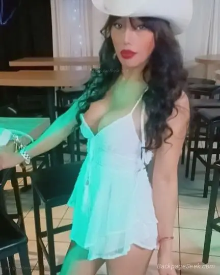 cristhal available now in Orange County – Women Seeking Men photo 2