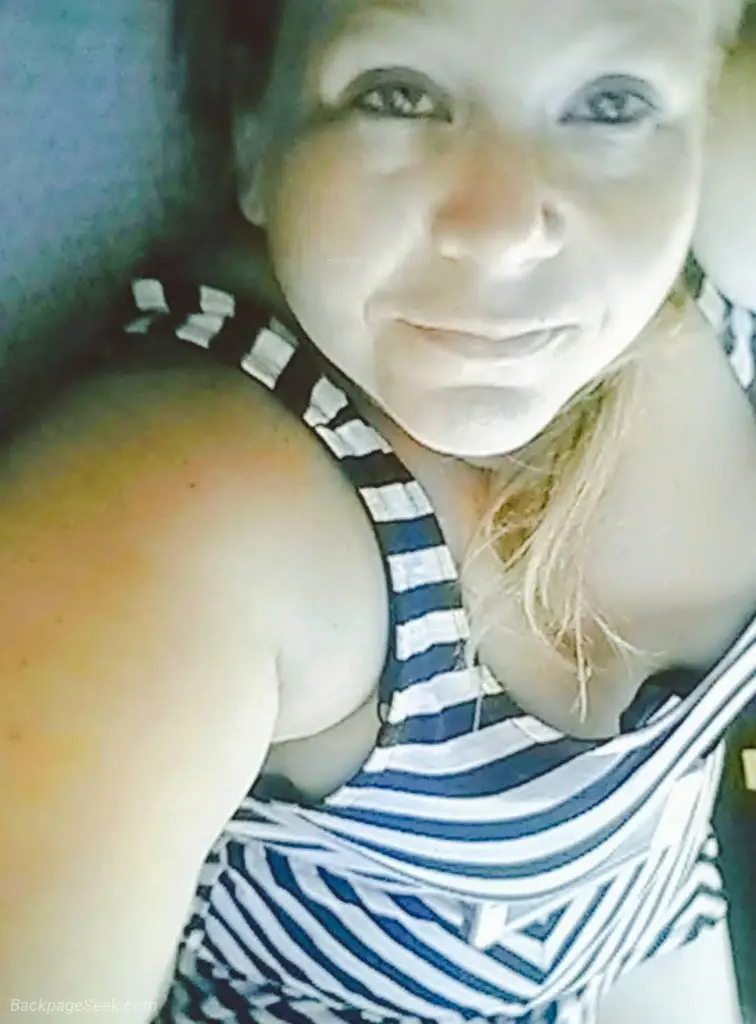 NAUGHTY WHITE SLUT BBW WANTS COCK BBW in Orange County – Women Seeking Men