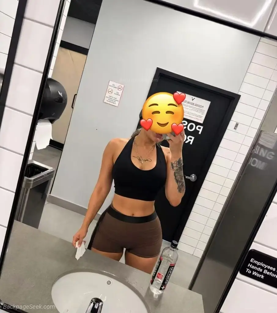 Latinas and Asians everything you can imagine is here in Orange County – Women Seeking Men photo 3