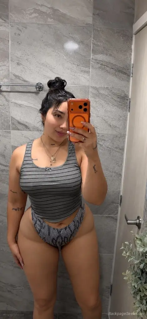 Available in Orange County – Women Seeking Men photo 2
