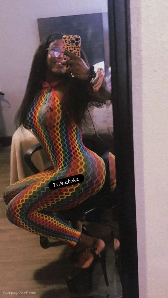 Your Chocolate Beauty Just Landed i Love White Men! Ts Anabella The
