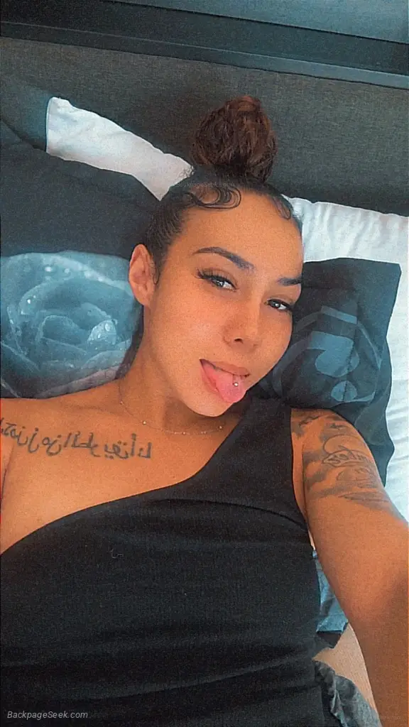 Exotic petit baddie in Orlando – Women Seeking Men photo 3