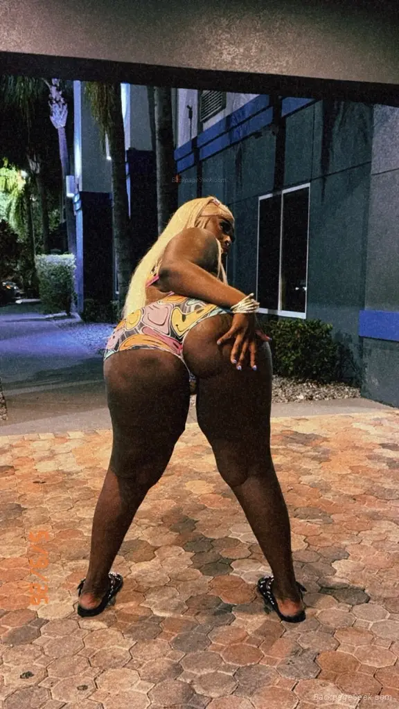 MRZ VENUS FLY TRAP in Orlando – Women Seeking Men photo 3