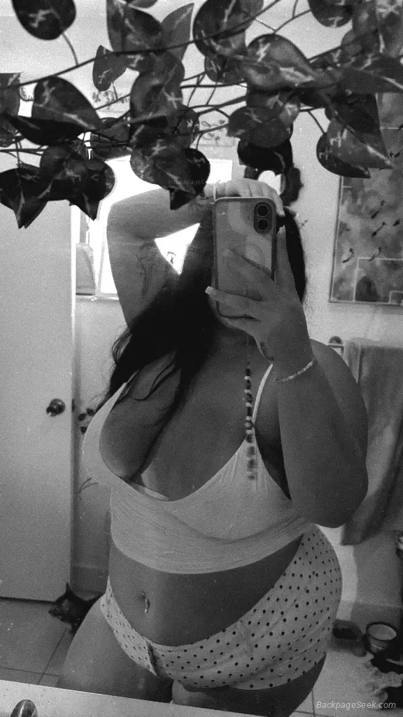 QV SPECIALS in Orlando – Women Seeking Men photo 5