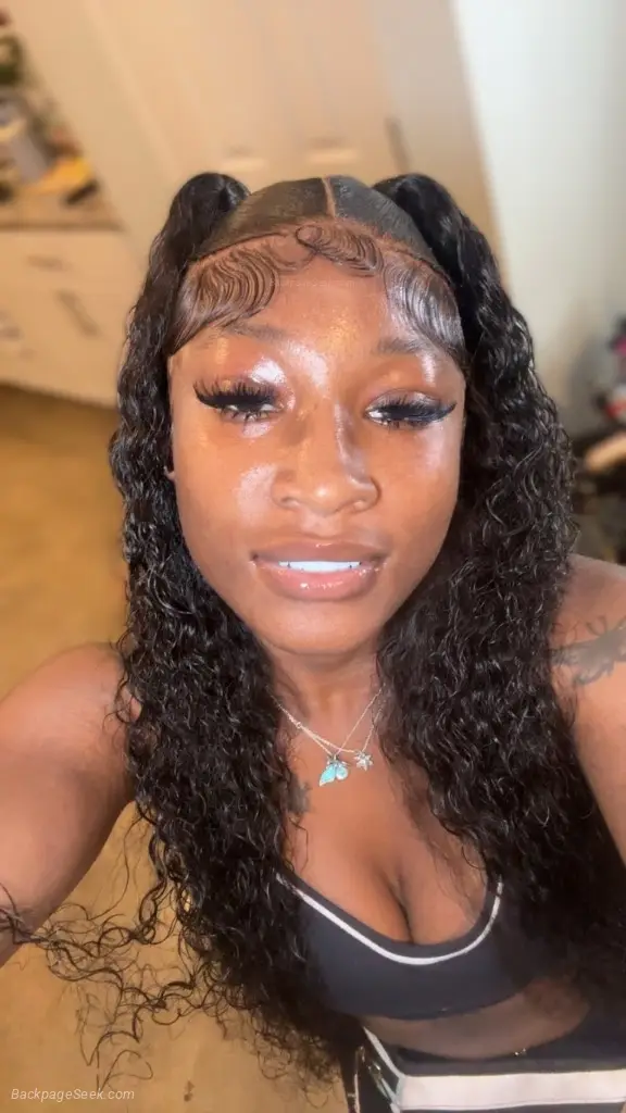 $200QUICK VISIT $300HALF HOUR $400 HOUR