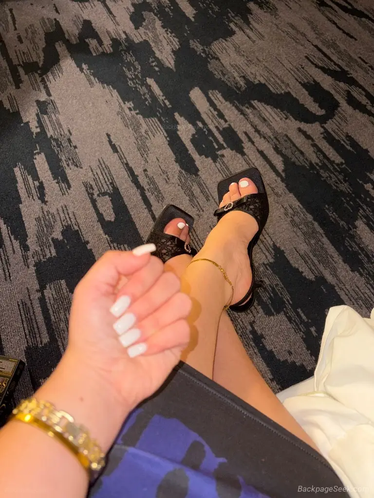 ASIAN ITALIAN 23 NEWLY TAKEN PICS UP NOW UNIVERSAL BLVD CUM SEE