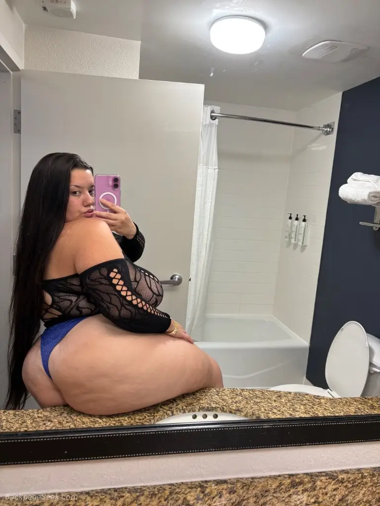 ASIAN ITALIAN 23 NEWLY TAKEN PICS UP NOW UNIVERSAL BLVD CUM... in Orlando – Women Seeking Men photo 3