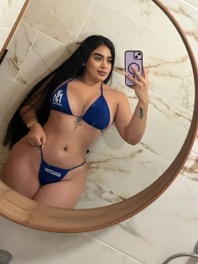 LATINA BIEN RICA BIEN SEXY ESTOY DISPONIBLE INCALL