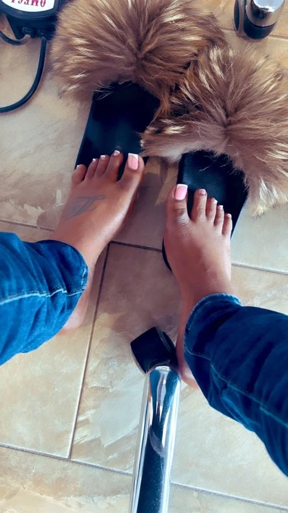 THE REAL DEAL TS BELLA Hosting DelcoOutcalls ANYWHERE in Philadelphia – Women Seeking Men photo 3