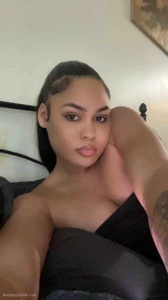 pretty one ft shows available in Philadelphia – Women Seeking Men photo 3
