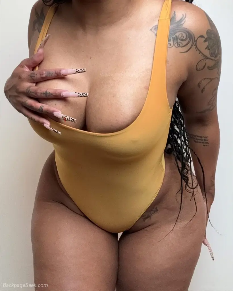 Only visits at my place I don't do house calls Hot girl youn... in Philadelphia – Women Seeking Men photo 2
